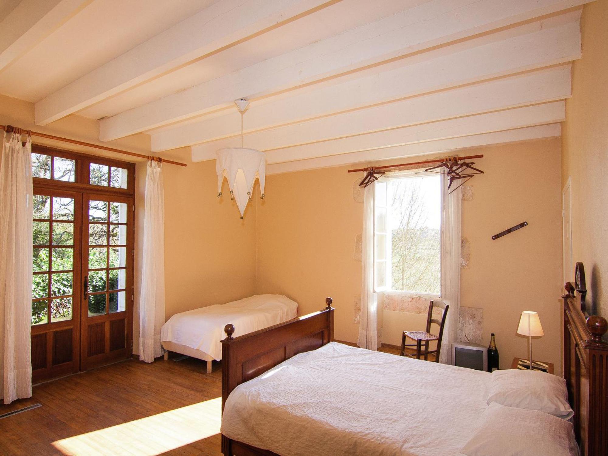 Вілла Warm Mansion With Swimming Pool In Sigoul S Pomport Екстер'єр фото