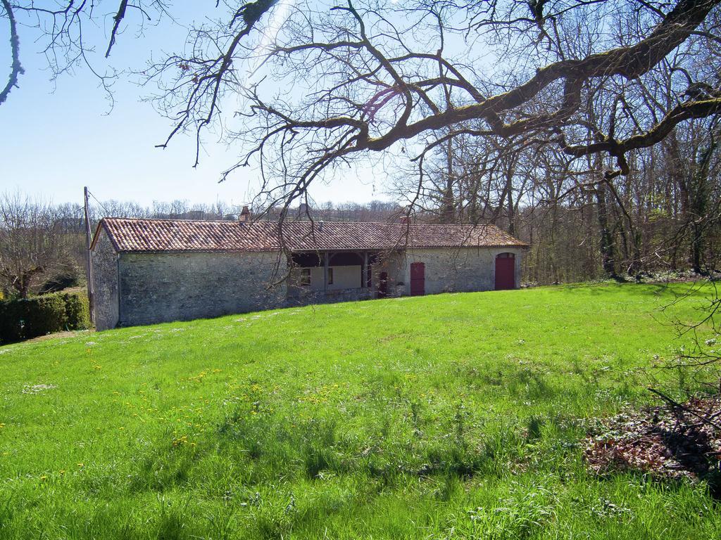Вілла Warm Mansion With Swimming Pool In Sigoul S Pomport Екстер'єр фото
